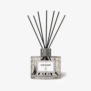 oud-blanc